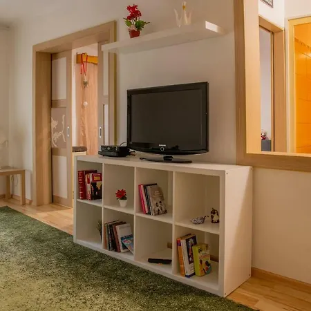 Bubu- Butterfly's Apartman