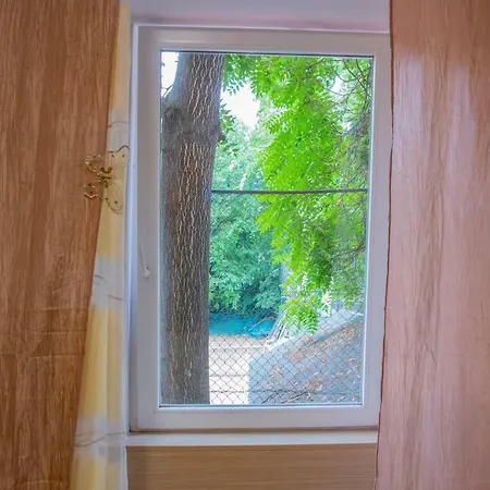 Apartment Bubu- Butterfly's *